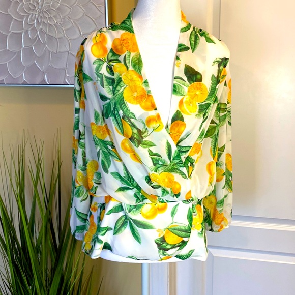 eva mendes for New York & Company Tops - Sheer Sleeve Lemon Top